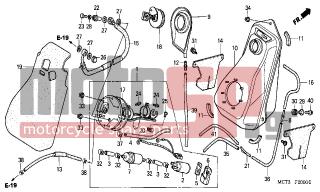 HONDA - FJS600 (ED) Silver Wing 2001 - Body Parts - FUEL TANK - 94050-08000- - NUT, FLANGE, 8MM