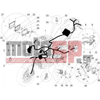Aprilia - CAPONORD 1200 2014 - Electrical - Electric central facility - 895907 - Ρελέ 20A