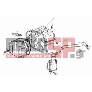 Derbi - BOULEVARD 125CC 4T E3 2009 - Engine/Transmission - COVER cylinder head - 487989 - ΦΛΑΝΤΖΑ ΚΑΠΑΚ ΑΝΑΘΥΜΙΑΣΕΩΝ