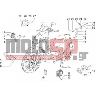 PIAGGIO - BEVERLY 400 IE E3 2006 - Electrical - Voltage regulator -Electronic - Multiplier - 639110 - ΣΤΑΘΕΡΟΠΟΙΗΤΗΣ SCOOTER 250IE500
