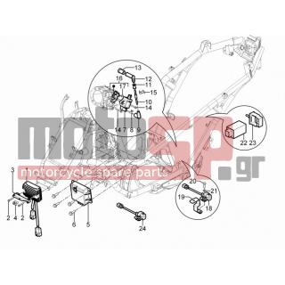 PIAGGIO - MP3 300 YOURBAN ERL 2011 - Electrical - Voltage regulator -Electronic - Multiplier - B016792 - ΒΙΔΑ M6X30