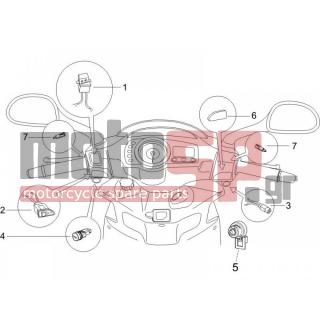 PIAGGIO - NRG POWER DD SERIE SPECIALE 2010 - Electrical - Push buttons - Switches - 58058R - ΜΠΟΥΤΟΝ ΚΛΑΚΣΟΝ RST-ΕΤ4-ST-RUN-GT-X8